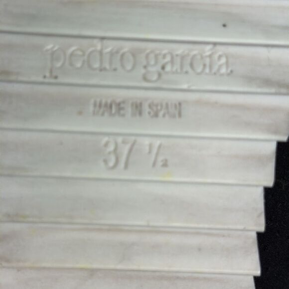 Pedro Garcia Cristiane Black Perforated Suede Slip On Loafer Sz 37.5/US 7.5 - Picture 6 of 8